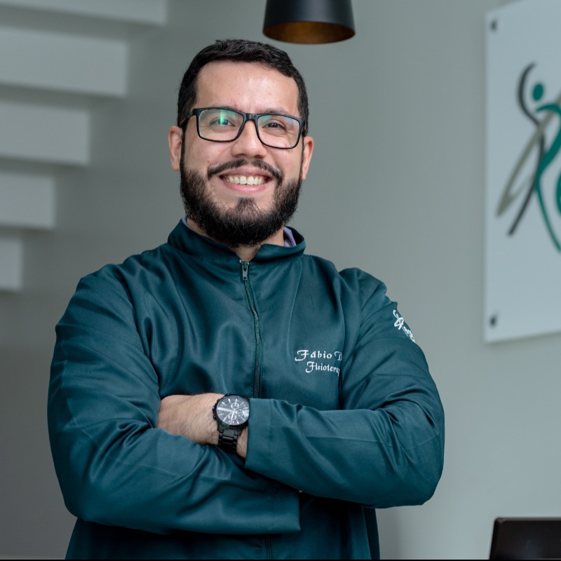 Dr. Fabio Dias