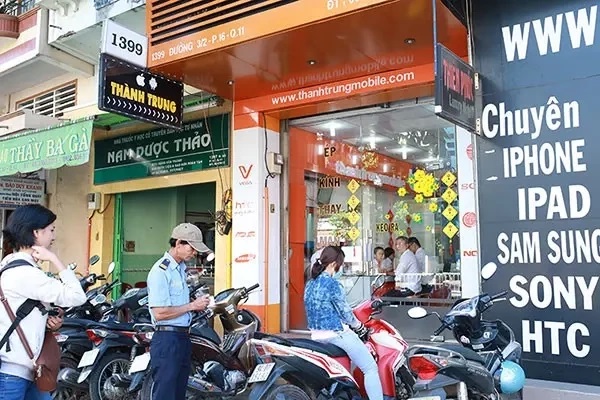 anh-mat-tien-1399-thanhtrungmobile.jpg